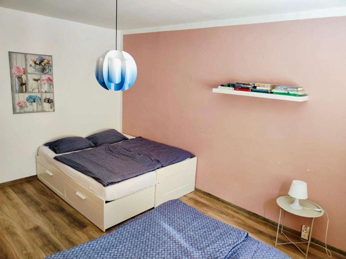 Apartman Domov Дечин Экстерьер фото